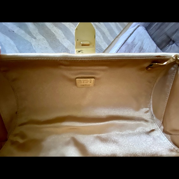 RODO Vintage Hard Dressy Clutch w Chain Strap NWT - Picture 7 of 12